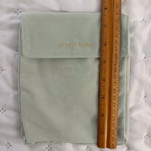 JUDITH RIPKA DQ Designer Soft Pouch Large 7.5 x 6” Dust Cover Magnetic Closure